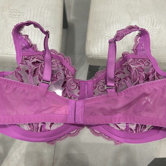 Soma sensuous lace unlined bra 40C - Picture 2 of 5